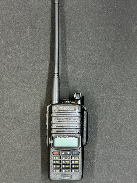 Kenwood TH-F11